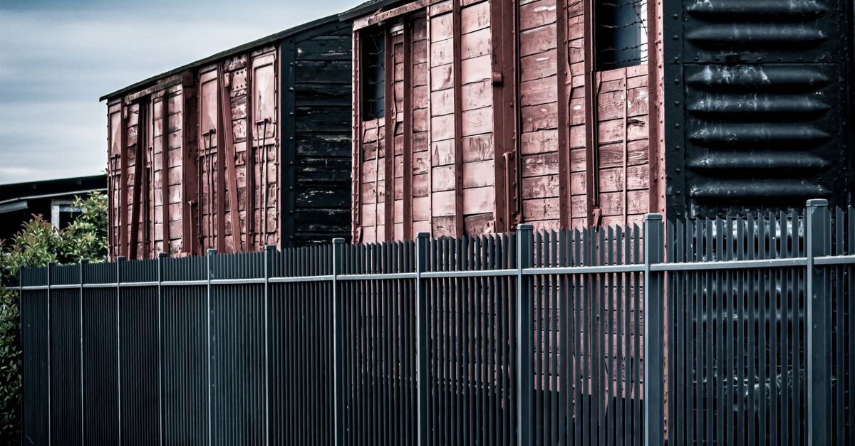 The Impact of Privacy Colorbond Fencing on Property Value