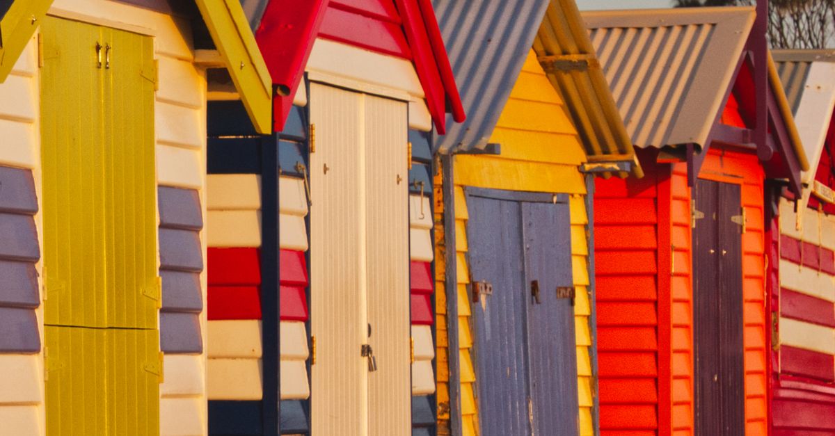 Understanding the Sound Deadening Features of Colorbond Fencing
